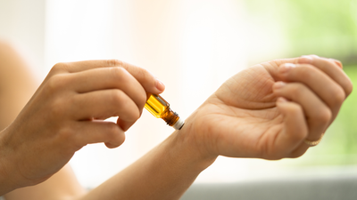 The Safest Everyday Essential Oils to Keep on Hand